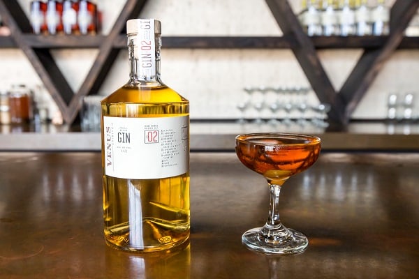 Venus Gin and cocktail
