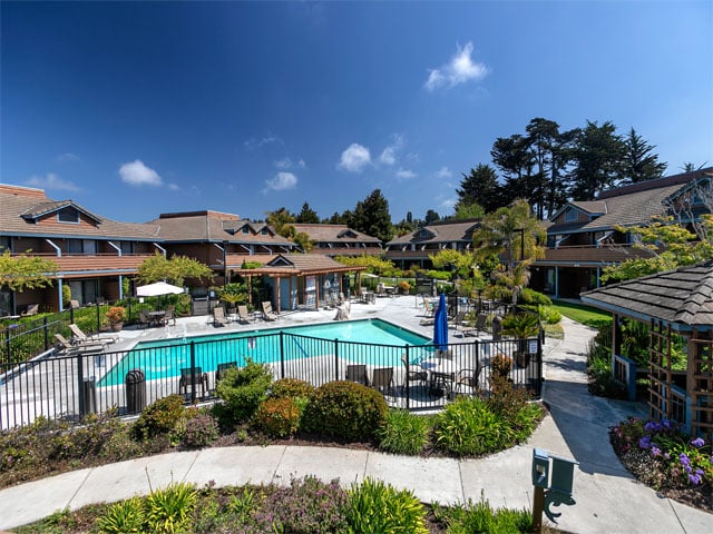 Exterior image of the new Seacliff Inn Aptos, Tapestry Collection by Hilton Hotel