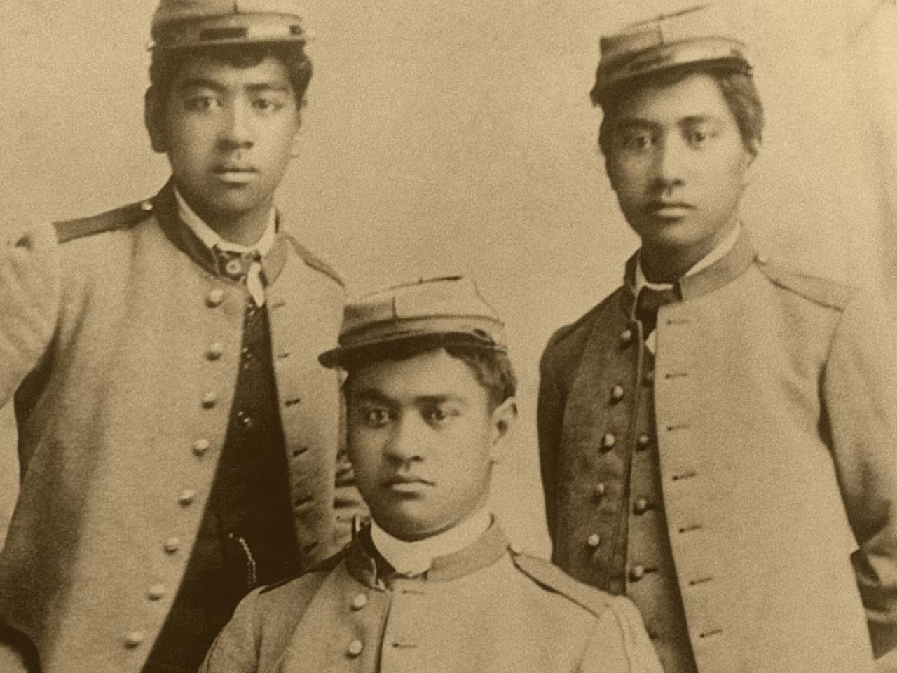 A photo of three Hawaiian princes—David Kawananakoa, Jonah Kuhio Kalaniana’ole, and Edward Keliiahonui— introduced surfing to the U.S. mainland via Santa Cruz in 1885