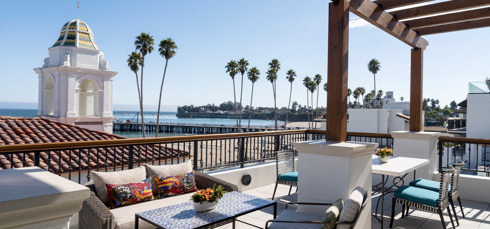 La Bahia Hotel and Spa rooftop with views of the ocean and Dream Inn